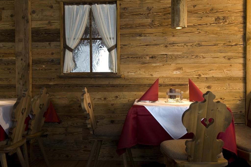 Hotel Piz Seteur Selva di Val Gardena Exterior foto